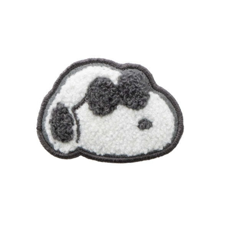 Lindo Parche Bordado de Snoopy - Japan Lifestyle And Culture reseña y precio